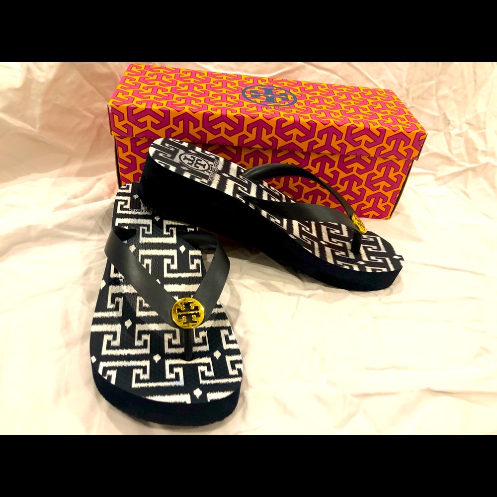 Tory Burch Wedge Navy Flip Flops Size 6